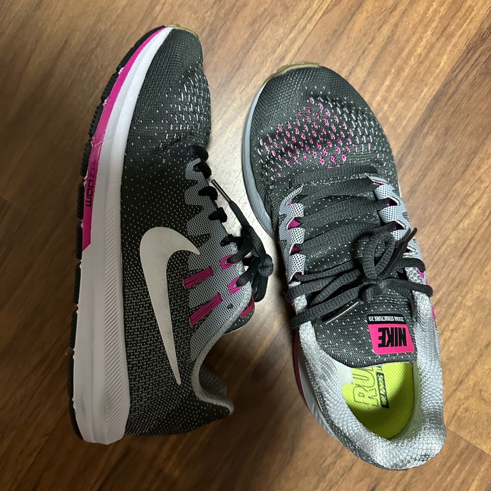 Nike Gray and Pink Athletic Sneakers - Picture 8 of 8